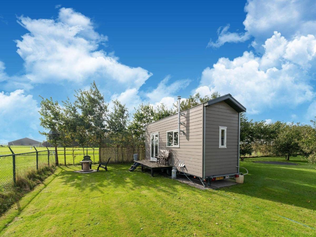 Holiday Home In Burgerbrug Near The Beach Exterior photo