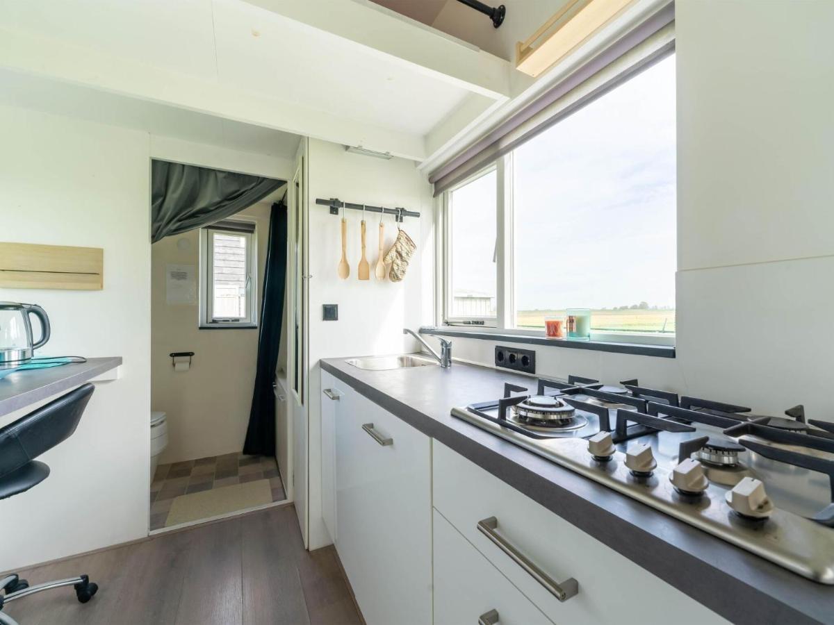 Holiday Home In Burgerbrug Near The Beach Exterior photo